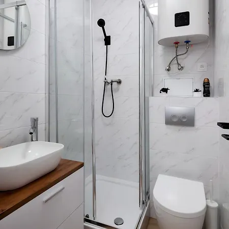 Cozy Pawlowa 브로츠와프