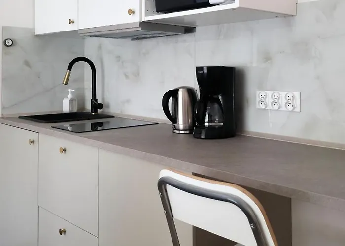 Cozy Pawlowa * فروتسواف